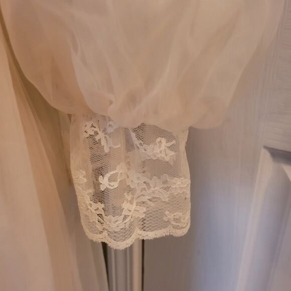 Vintage Nylon Chiffon Robe Negligee Teddy Lace white Romantic Victorian - Picture 4 of 12